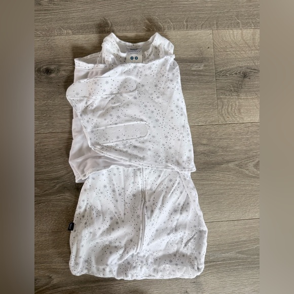 Bundle of 2 halo sleep sack swaddles small - Picture 2 of 10